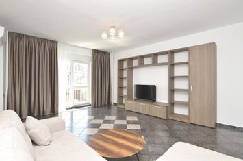 Apartament 3 camere de inchiriat UNIRII - Bucuresti anunturi imobiliare Bucuresti