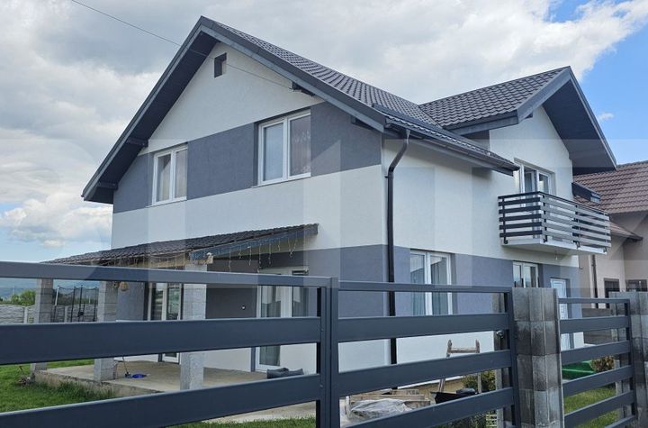 Casă - 4 camere de vanzare SIMERIA - Hunedoara anunturi imobiliare Hunedoara