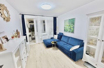 Apartament 2 camere,50mp+balcon,mobilat si utilat,lift nou anunturi imobiliare Mures