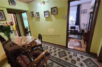 Apartament 3 camere de vanzare GEORGE ENESCU - Suceava anunturi imobiliare Suceava