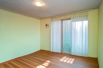 Spatiu profesional de inchiriat, la casa- Iasi zona Centrala anunturi imobiliare Iasi