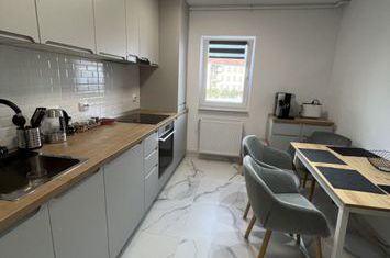 Apartament 3 camere de inchiriat CALEA DUMBRAVII - Sibiu anunturi imobiliare Sibiu