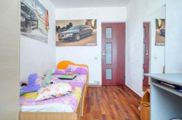 Apartament 3 camere de vanzare BRASOV - Brasov anunturi imobiliare Brasov