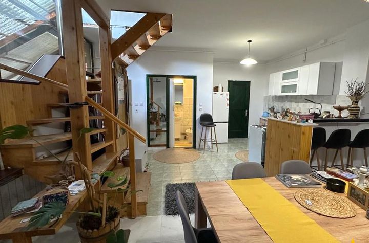Casă - 3 camere de vanzare CENTRAL - Mures anunturi imobiliare Mures