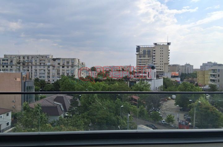 3 camere Bulevardul Regina Maria anunturi imobiliare Bucuresti