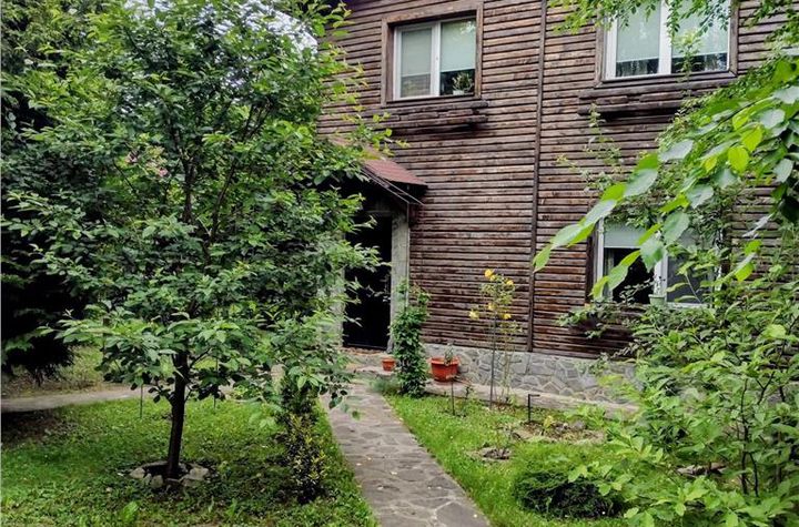 Casă - 4 camere de vanzare BREBU - Prahova anunturi imobiliare Prahova