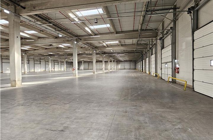 Spațiu industrial de inchiriat EST - Sibiu anunturi imobiliare Sibiu