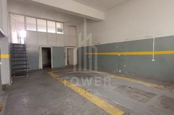 Hala cu curte inchisa zona Turnisor anunturi imobiliare Sibiu