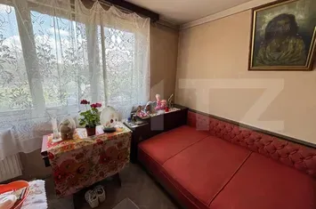 Apartament 3 camere de vanzare DEMOCRATIEI - Prahova anunturi imobiliare Prahova