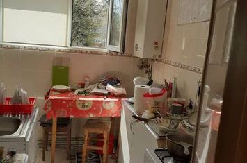 Apartament 3 camere de vanzare ASTRA - Brasov anunturi imobiliare Brasov