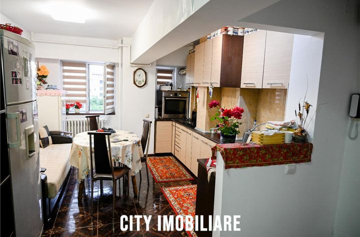 Apartament 3 camere de inchiriat MARASTI - Cluj anunturi imobiliare Cluj