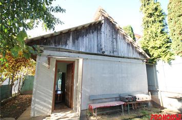 Casă - 2 camere de vanzare CENTRAL - Bacau anunturi imobiliare Bacau