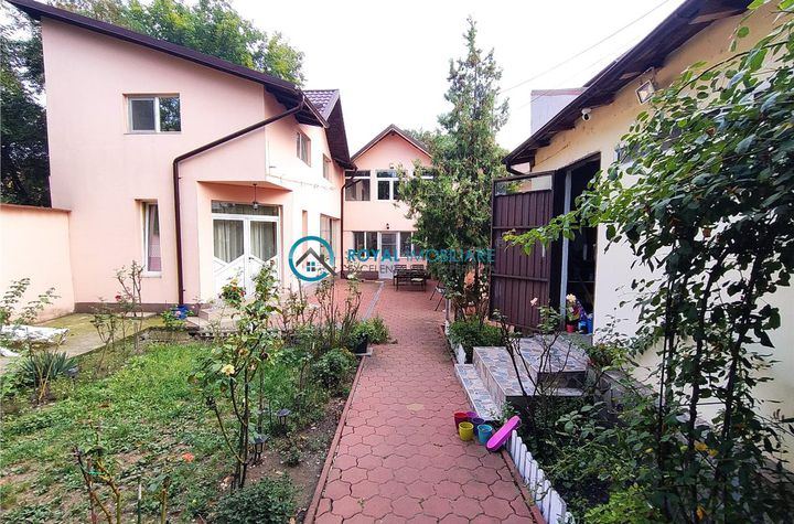 Casă - 7 camere de vanzare BEREASCA - Prahova anunturi imobiliare Prahova