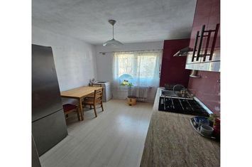 Apartament 3 camere de inchiriat MANASTUR - Cluj anunturi imobiliare Cluj