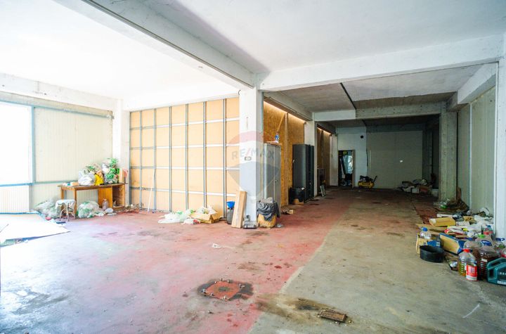 Hala de 400mp de închiriat în Zona Industrială - Metro - Iași anunturi imobiliare Iasi