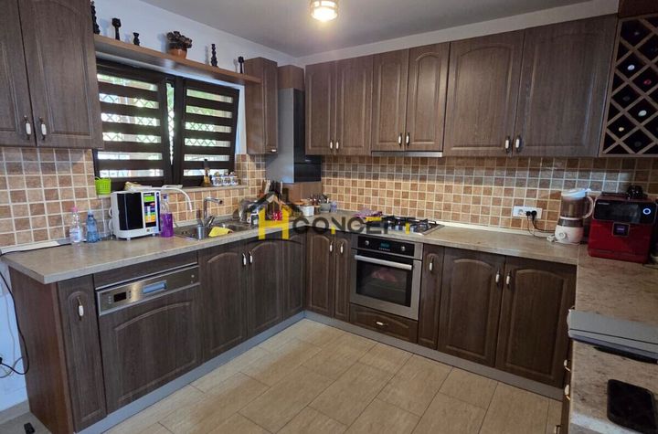 Casa moderna mobilata utilata metrou Dimitrie Leonida anunturi imobiliare Bucuresti