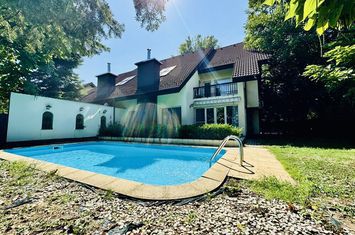 Vila cu piscina, complex rezidential, Iancu Nicolae anunturi imobiliare Bucuresti