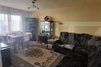 Apartament 3 camere de vanzare REGHIN - Mures anunturi imobiliare Mures