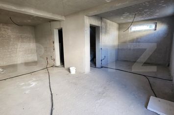 Vilă - 4 camere de vanzare FLORESTI - Cluj anunturi imobiliare Cluj