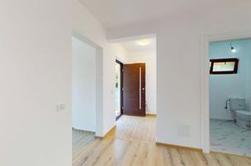 Duplex întreg cu Panouri Solare! Cu 2 intrari! anunturi imobiliare Bucuresti