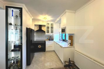 Vilă - 4 camere de vanzare ALBA IULIA - Alba anunturi imobiliare Alba