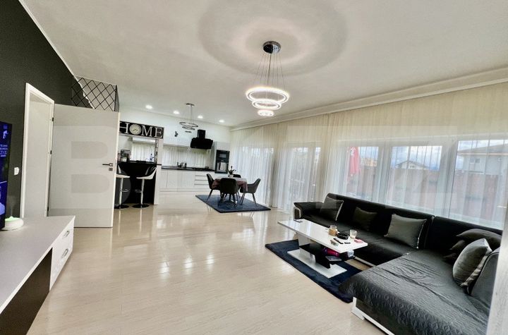 Casă - 4 camere de vanzare BRASOV - Brasov anunturi imobiliare Brasov