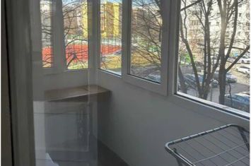 Apartament 3 camere Dristor , stradal pe Ramnicu Valcea, cateva minute metrou anunturi imobiliare Bucuresti