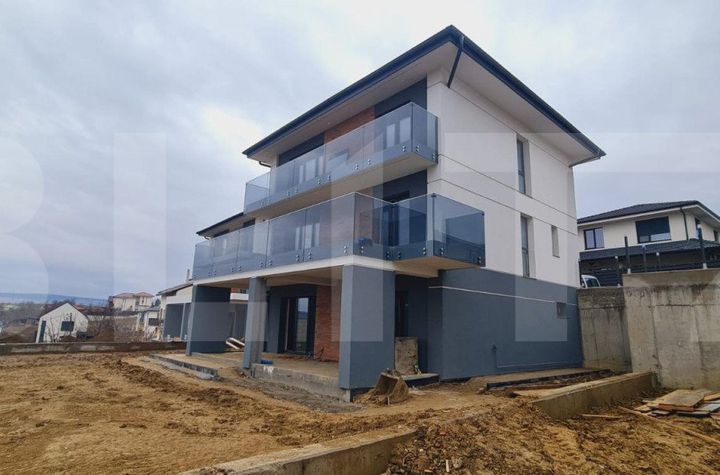 Vilă - 5 camere de vanzare DEZMIR - Cluj anunturi imobiliare Cluj