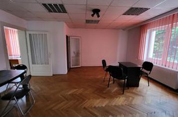 Casă - 4 camere de inchiriat SIBIU - Sibiu anunturi imobiliare Sibiu