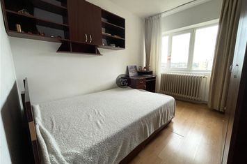 Apartament 3 camere de vanzare CENTRU CIVIC - Iasi anunturi imobiliare Iasi