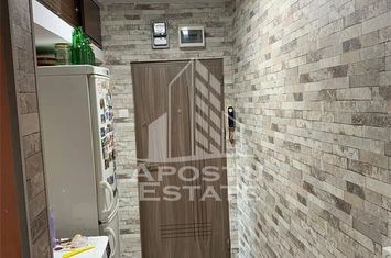 Apartament 3 camere, centrala proprie, zona Girocului anunturi imobiliare Timis