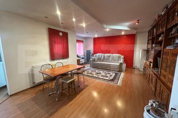 Apartament 3 camere de vanzare 1 MAI - Dolj anunturi imobiliare Dolj