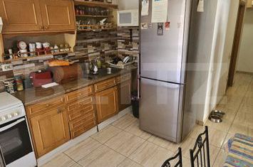 Apartament 3 camere de vanzare FLORESTI - Cluj anunturi imobiliare Cluj