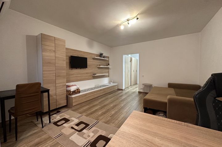 TITAN - Costin Georgian | Chirie Garsoniera la 7  minute de metrou anunturi imobiliare Bucuresti