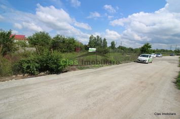 Teren zona Mihai Trade la strada principala !! anunturi imobiliare Olt
