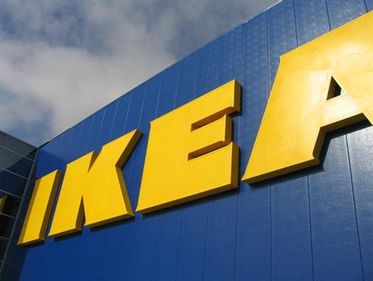 IKEA îşi continuă misiunea pentru dominare: Vrea să construiască un mini-oraş în Germania