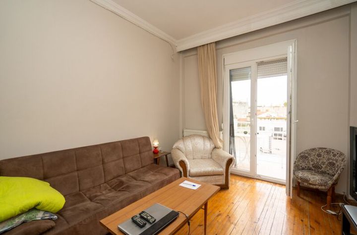 Garsonieră 45 mp în centrul Drama, etaj 3 anunturi imobiliare Grecia