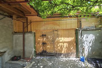 Casa cu gradina si mansarda  Aciliu  la doar 20 km de Sibiu anunturi imobiliare Sibiu