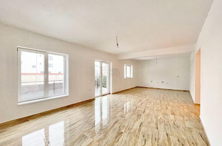 Vilă - 5 camere de vanzare TRACTORUL - Brasov anunturi imobiliare Brasov