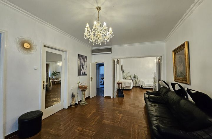 CHIRIE APARTAMENT IN VILA - STRADA AGRICULTORI! anunturi imobiliare Bucuresti