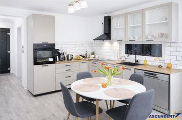 Casă - 4 camere de vanzare TARLUNGENI - Brasov anunturi imobiliare Brasov