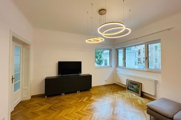 Apartament 3 camere, zona Universitate-Piata Rosetti anunturi imobiliare Bucuresti