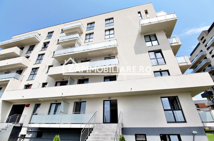 Spatiu comercial 80 mp + loc parcare- Maurer anunturi imobiliare Mures