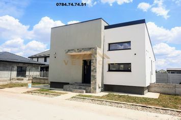 Casă - 3 camere de vanzare COMUNA BERCENI - Bucuresti anunturi imobiliare Bucuresti
