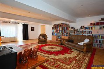 Vilă - 13 camere de vanzare TOMIS 4 - Constanta anunturi imobiliare Constanta