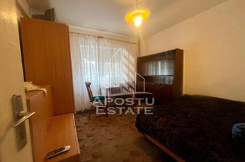 Apartament 2 camere,decomandat,zona Simion Barnutiu anunturi imobiliare Timis