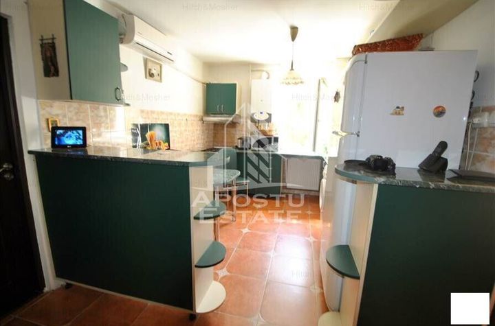 Apartament 3 camere, 65 mp, etaj 1/4, Take Ionescu, centrala proprie anunturi imobiliare Timis