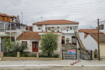 Două case în Nea Zichni, suprafață totală 334 mp anunturi imobiliare Grecia