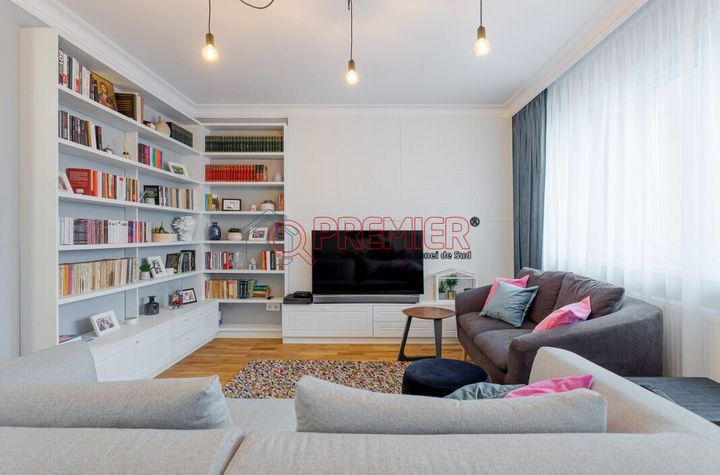 2 camere tip studio - Metrou Berceni - Biruintei anunturi imobiliare Bucuresti