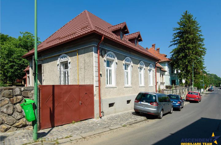 Casă - 4 camere de vanzare TOMIS 4 - Constanta anunturi imobiliare Constanta
